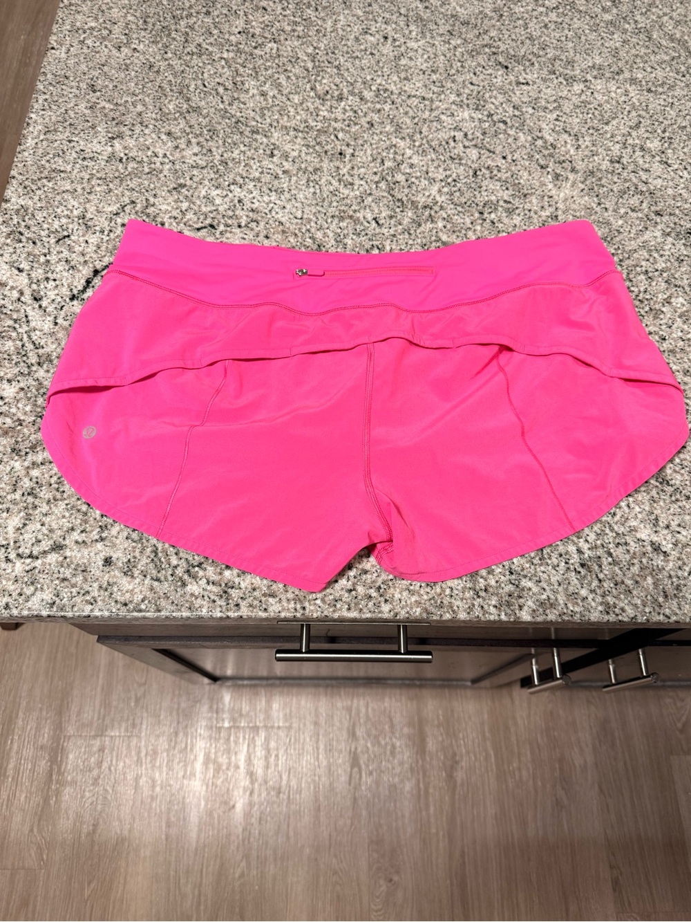 Lululemon Speed Up Lined Shorts 2.5” Like New Size 14 - Picture 5 of 9